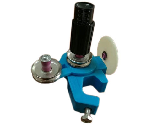 Plastic two-pillar magnetic suspension tensioner